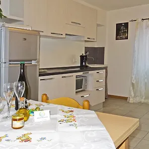 La Rotonda By Gardadomusmea Apartmán